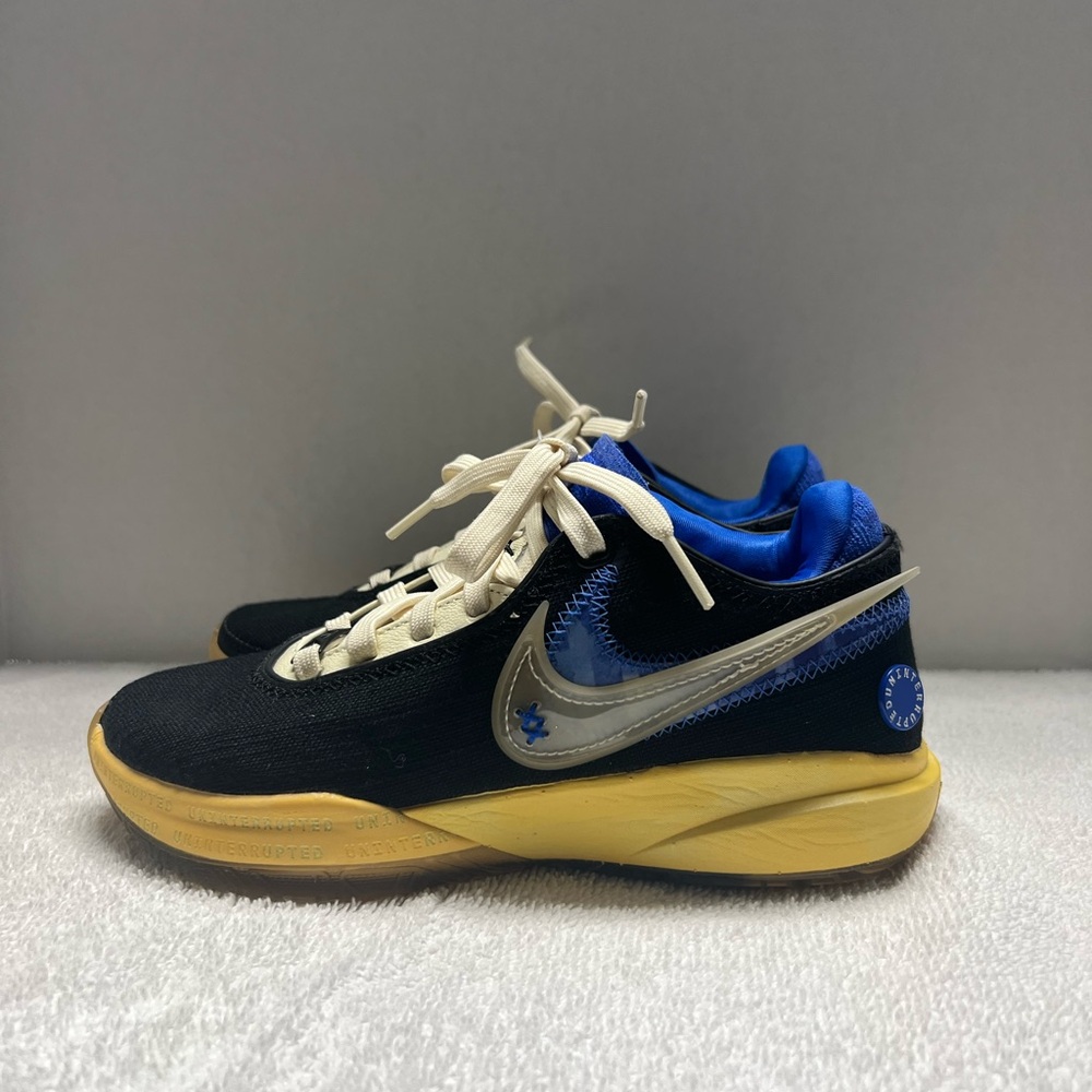 Nike Lebron 20 Uninterrupted “Speak Your Truth” (Men’s Size 3.5)